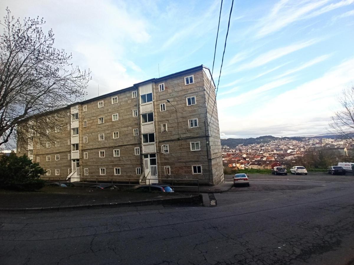 Appartamento O Descanso Da Abella Ourense Esterno foto
